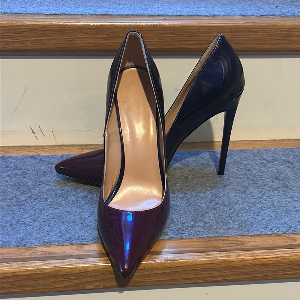 Purple High Heeled Pumps with Pointed Toe and Stiletto Heel